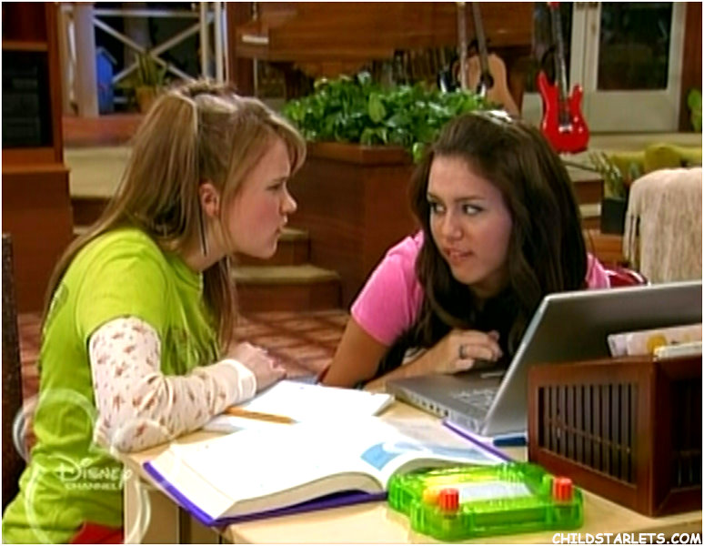 Miley Cyrus Emily Osment Hannah Montana Picture Image