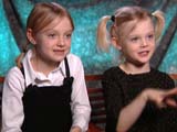 Dakota Fanning and Elle Fanning