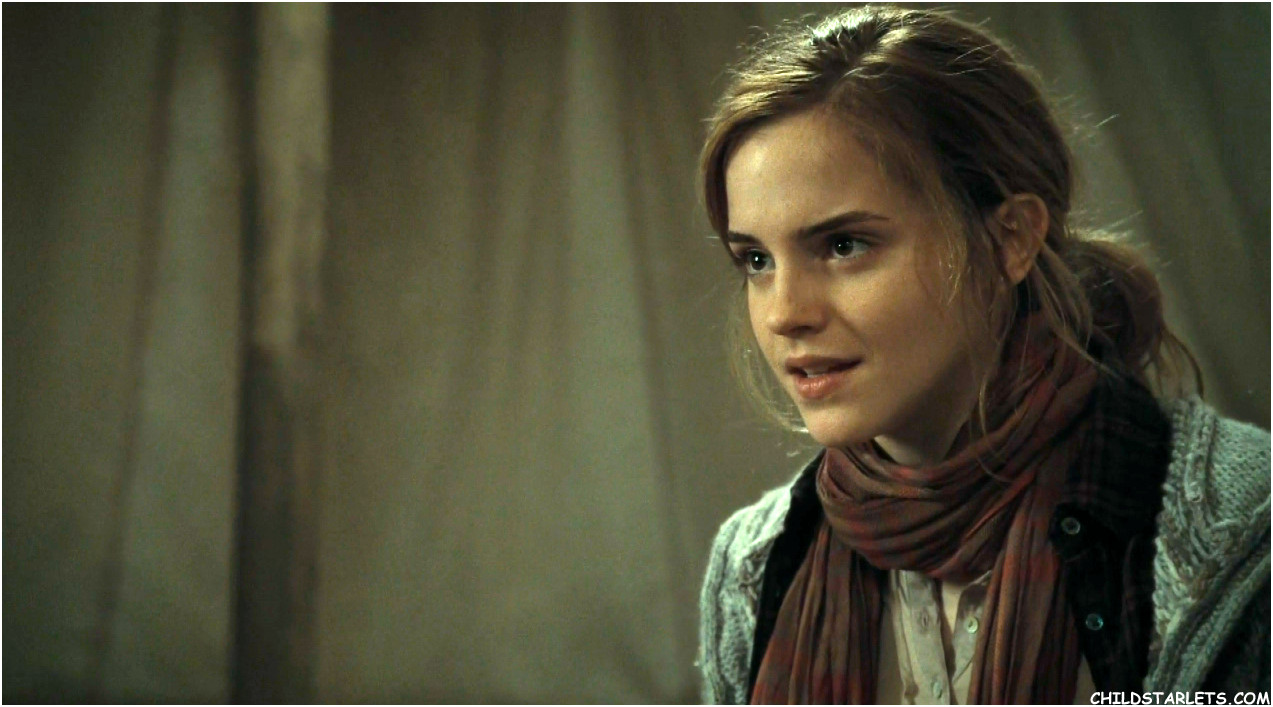 Emma Watson &quot;Harry Potter&quot;/&quot;The Deathly Hallows Part 1&quot; Images
