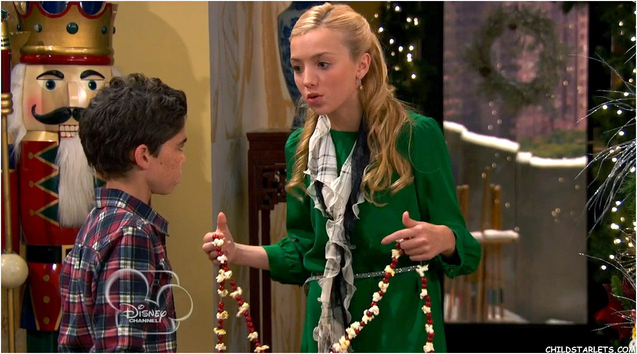 Peyton List / Skai Jackson - "Disney's Jessie: Christmas Story" Images ...