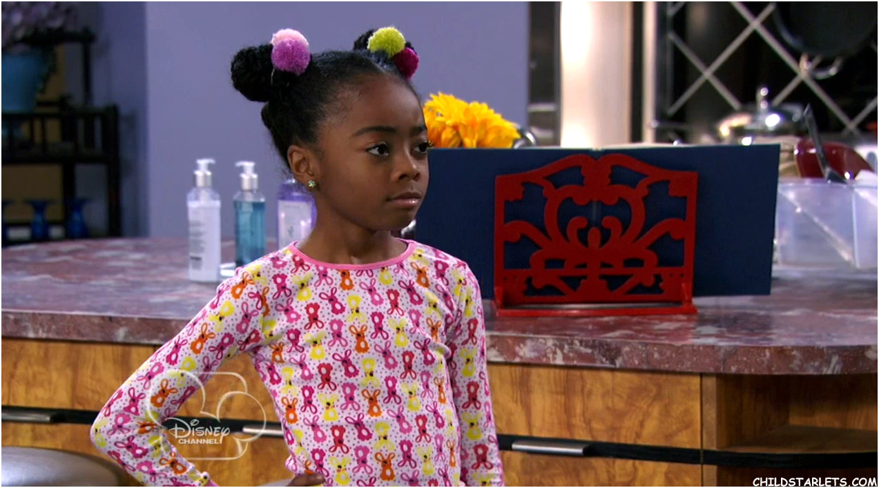 Peyton List / Skai Jackson - Jessie/To Be or Not to Be Images/Pictures ...