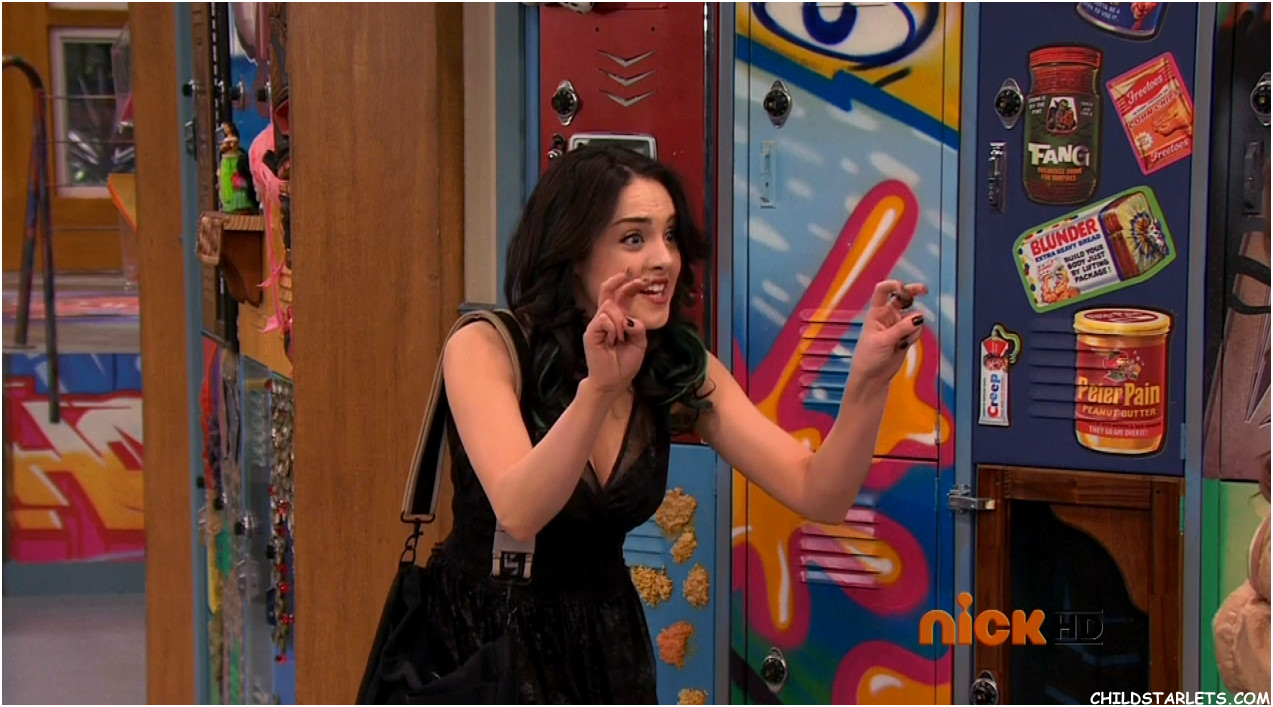 Victoria Justice / Elizabeth Gillies / Ariana Grande Nickelodeon's