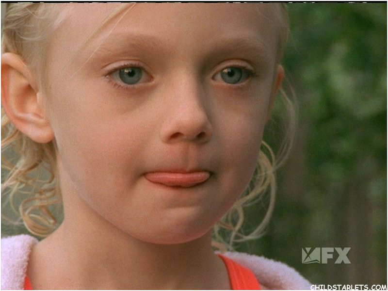 Dakota Fanning - "Malcolm in the Middle" Picture/Image