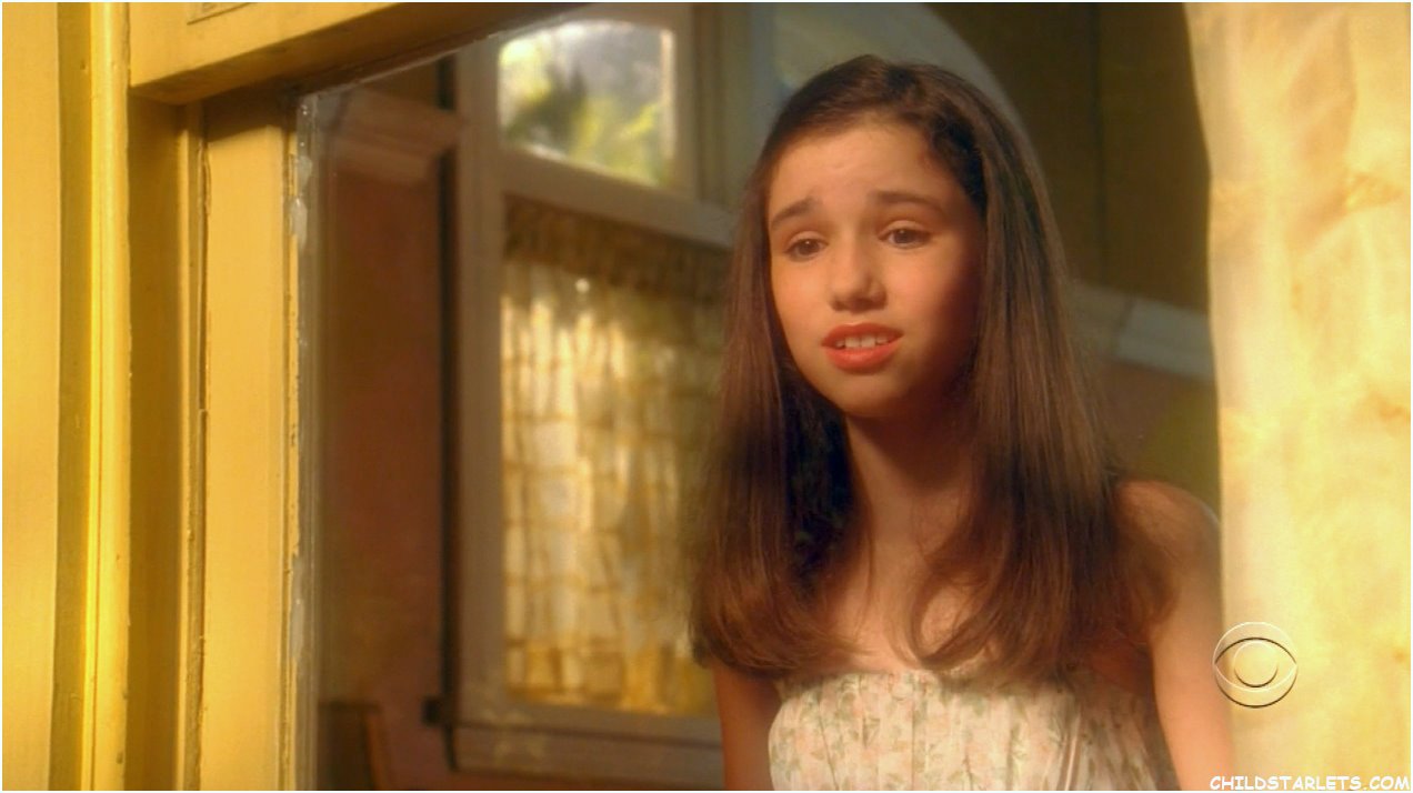 Grace Fulton - Ghost Whisperer Picture/Image