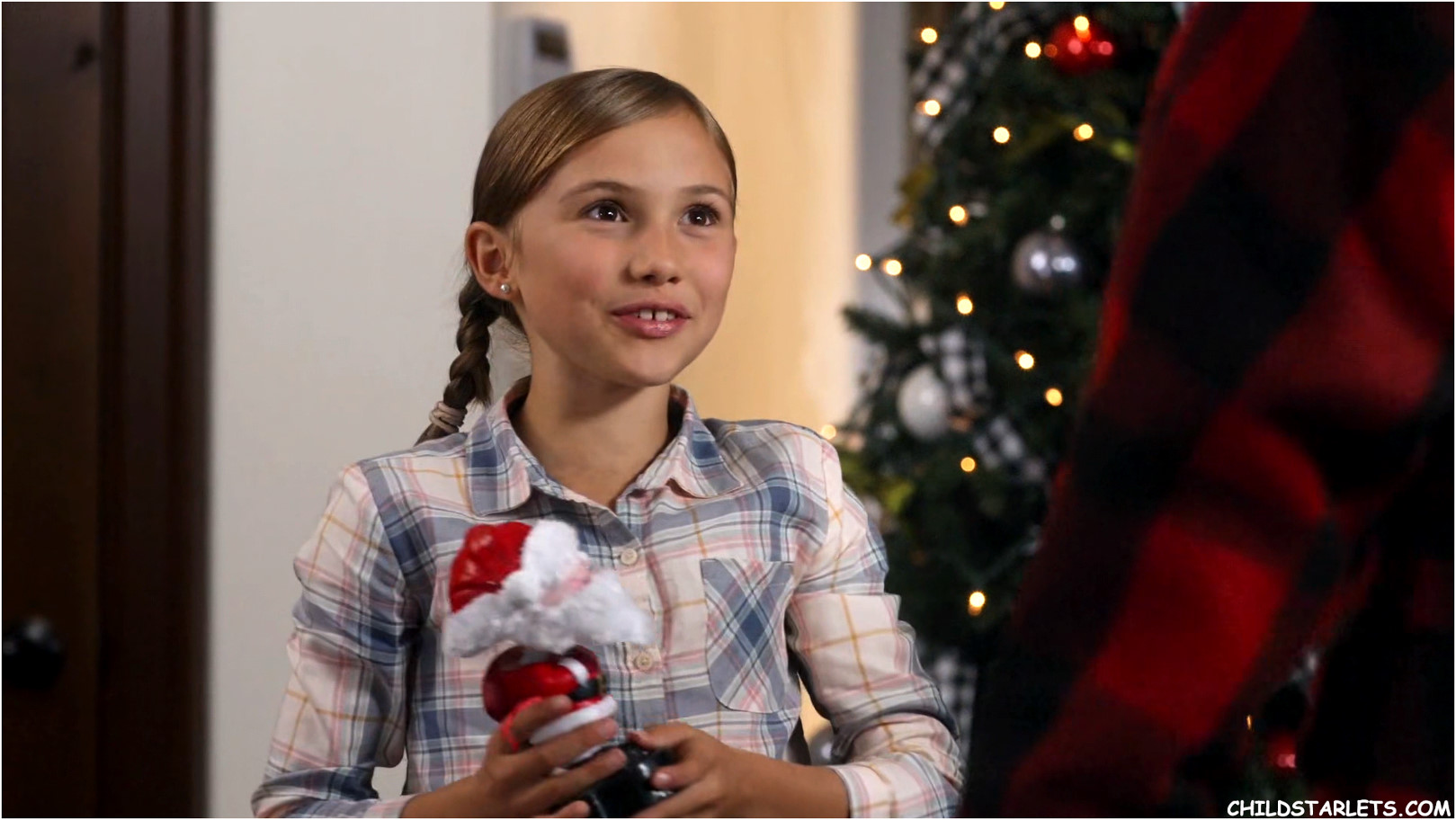 Rubi Tupper
"A Christmas Miracle For Daisy" - 2021/HD