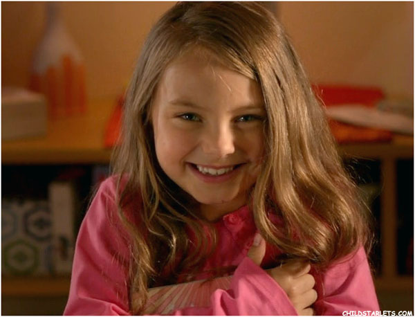 Caitlin Carmichael Young Child Actress Images Pictures Photos