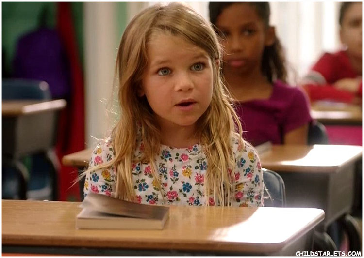 Raegan Revord Young Child Actress Images and Video Clips